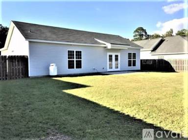 Main picture of 174 Grayson Ave