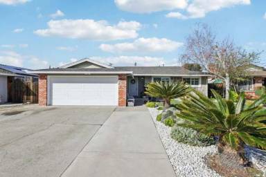 Main picture of 481 Sioux Ln
