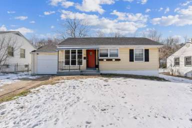 Main picture of 10409 Renfrew Dr