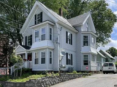 Main picture of 164 Myrtle Ave