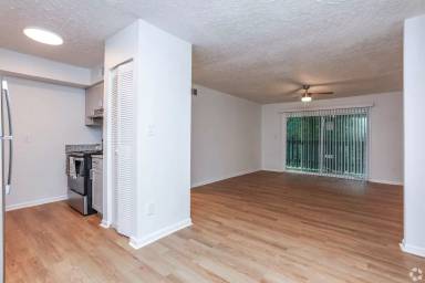 Main picture of Canopy West Apartments
