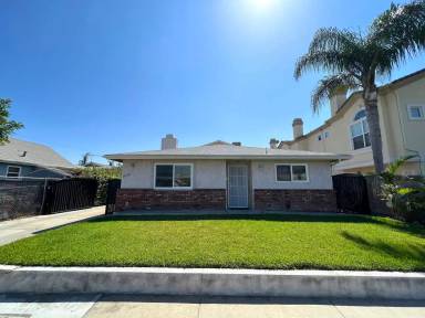 Main picture of 8632 La Salle St