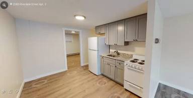 Main picture of 2034 Riverdale St