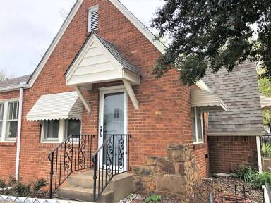 Main picture of 3501 E 13th St