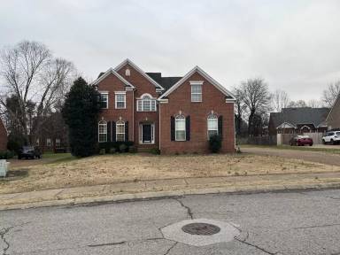 Main picture of 123 Windham Dr