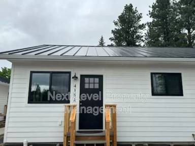 Main picture of 418 Maple Dr