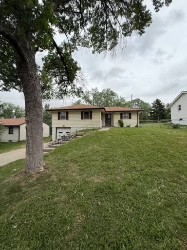 Main picture of 5009 N 58th St