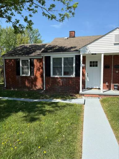 Main picture of 2117 Sherwood Rd