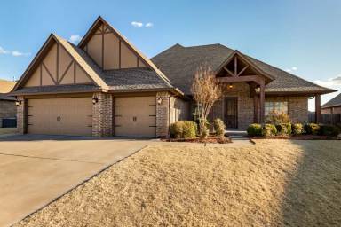 Main picture of 1424 Glenolde Pl