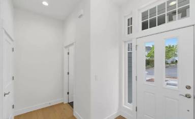 Main picture of 2799 NW Romancier Dr