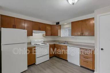 Main picture of 1029 Binns Blvd