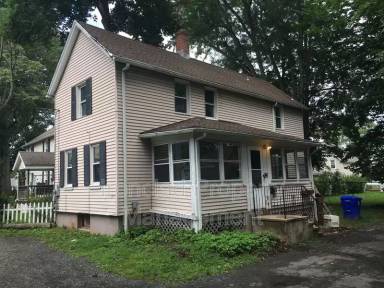 Main picture of 170 Liberty St