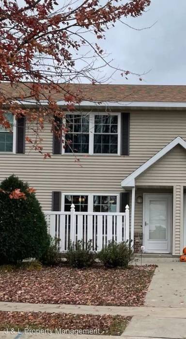 Main picture of 6194 S Pointe Dr SW