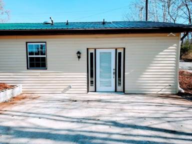 Main picture of 3990 Seven Springs Rd