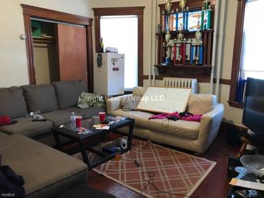 Main picture of 151 E Cottage St