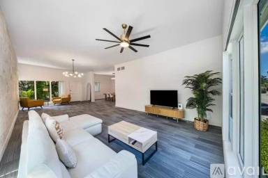 Main picture of 9400 E Bay Harbor Dr