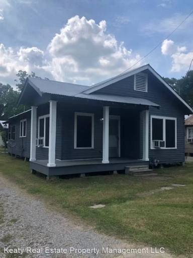 Main picture of 817 Moss St