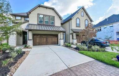 Main picture of 39 Triple Gap Dr