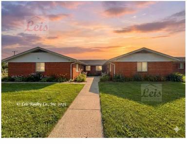 Main picture of 7 Woods Dr