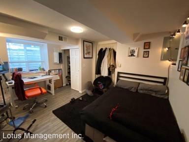 Main picture of 632 Quincy St NE