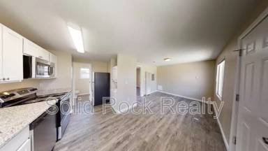 Main picture of 2409 East Saint Vrain St