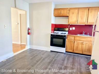 Main picture of 114 S Main St