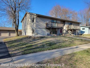 Main picture of 2900 E Klondike Trl