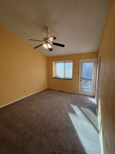 Main picture of 880 London Green Way