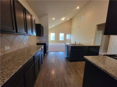 Main picture of 408 Luna Vista Dr