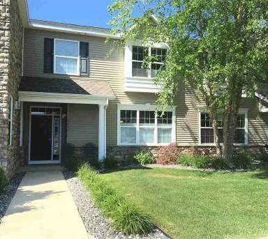 Main picture of 3235 Wexford Dr