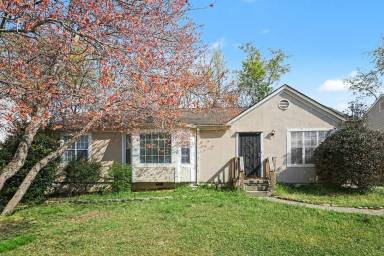 Main picture of 6430 Charter Way