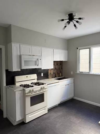 Main picture of 249 Tacoma Ave