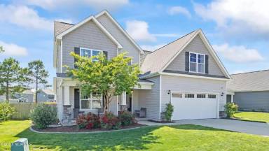 Main picture of 111 Emerson Ln