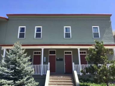 Main picture of 317 S Montezuma St