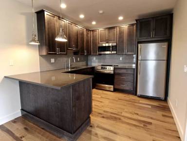 Main picture of 11 Piedmont St