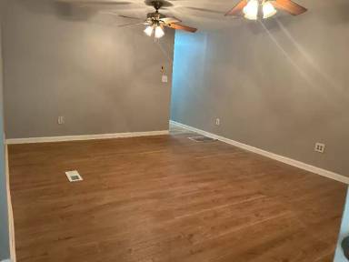 Main picture of 1019 N Lombard St
