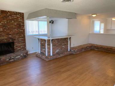 Main picture of 328 W Payson St