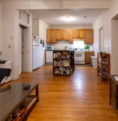 Main picture of 35 Cummings Rd