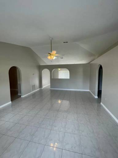 Main picture of 1470 Tune Ave
