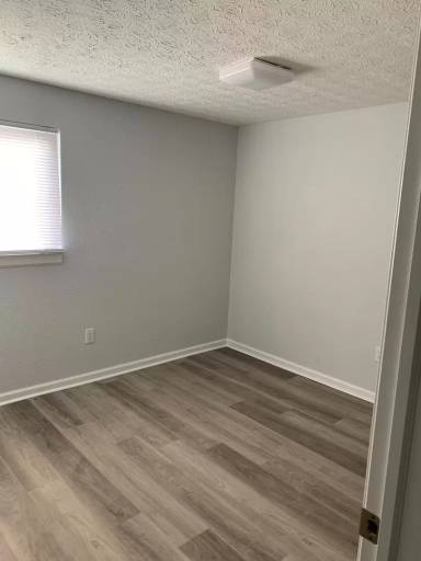 Main picture of 1808 Holburn Ave