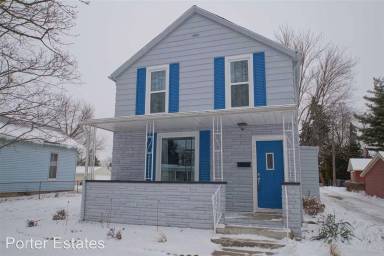 Main picture of 920 E Fort Wayne St