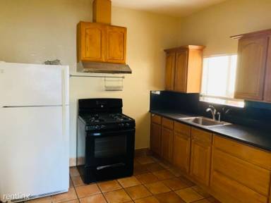 Main picture of 1584 Buena Vista Ave