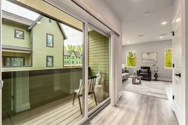 Main picture of 182 Excelsior Ave