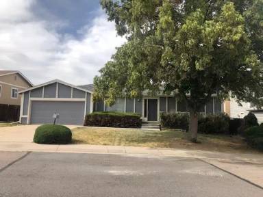 Main picture of 2761 S Pagosa St