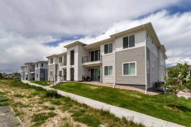 Main picture of 3855 Presidio Pt