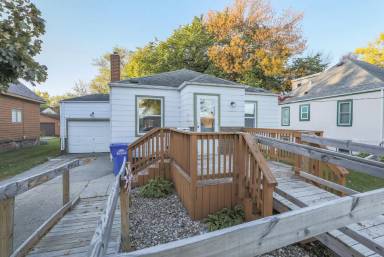 Main picture of 1510 1st Ave S