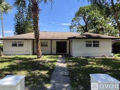 Main picture of 5311 Luna Vista Dr