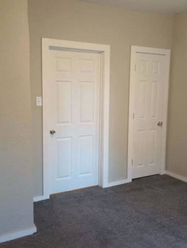 Main picture of 502 Williams St