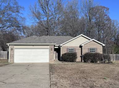 Main picture of 13 Red Fox Ct
