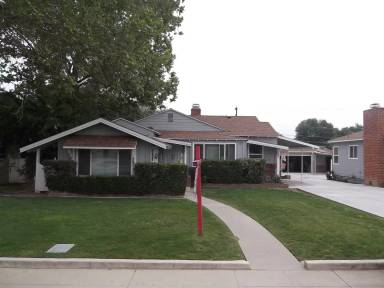 Main picture of 127 Douglas St